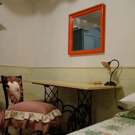 Al Duomo Oda ve Kahvaltı Mola di Bari